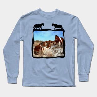 Wild horses, wildlife, gifts, Assateague Island Long Sleeve T-Shirt